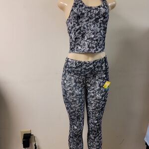 Floral Black and White Workout Set
